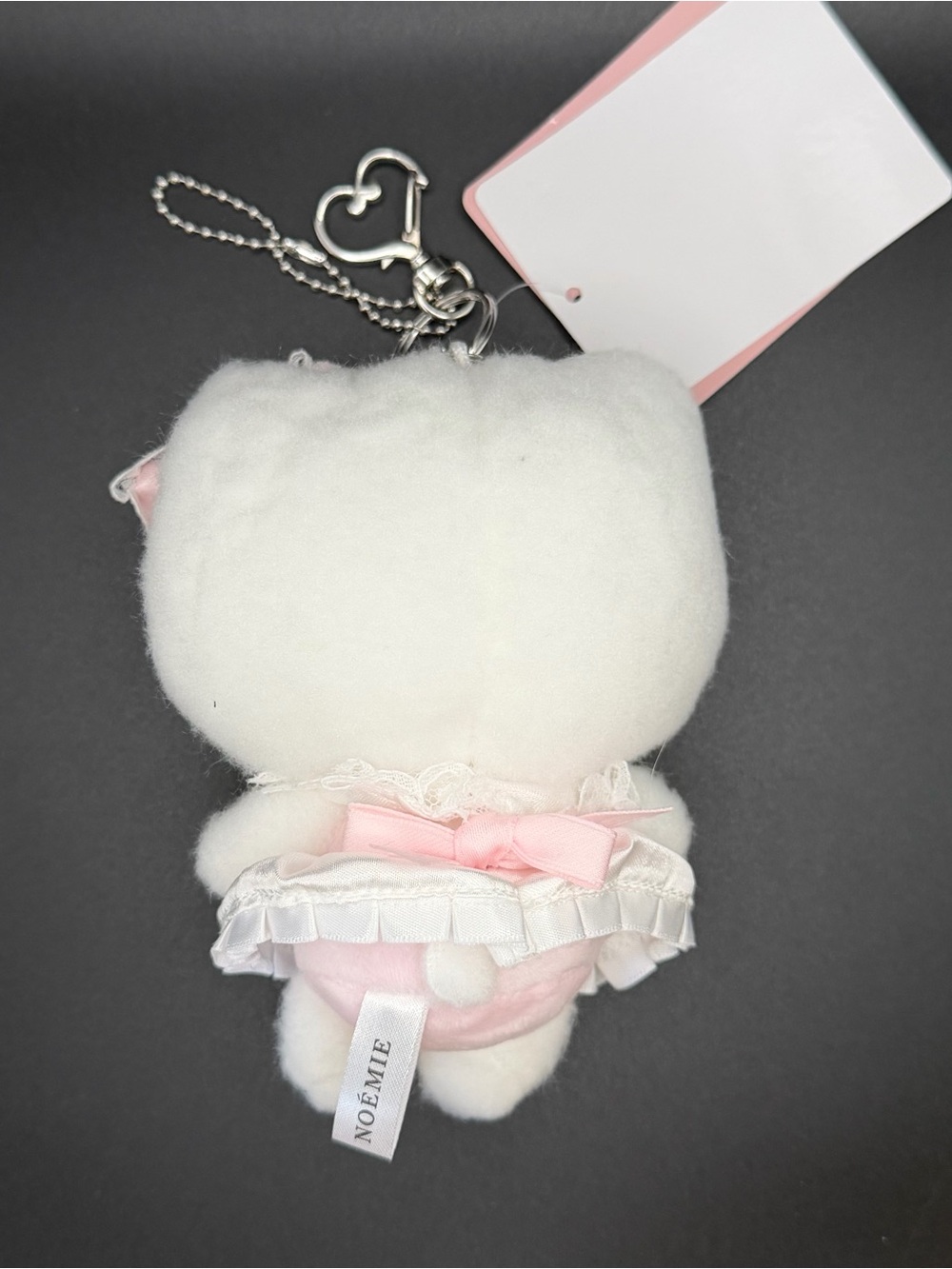 Sanrio X Noemie Hello Kitty plush/keychain - Picture 2 of 8